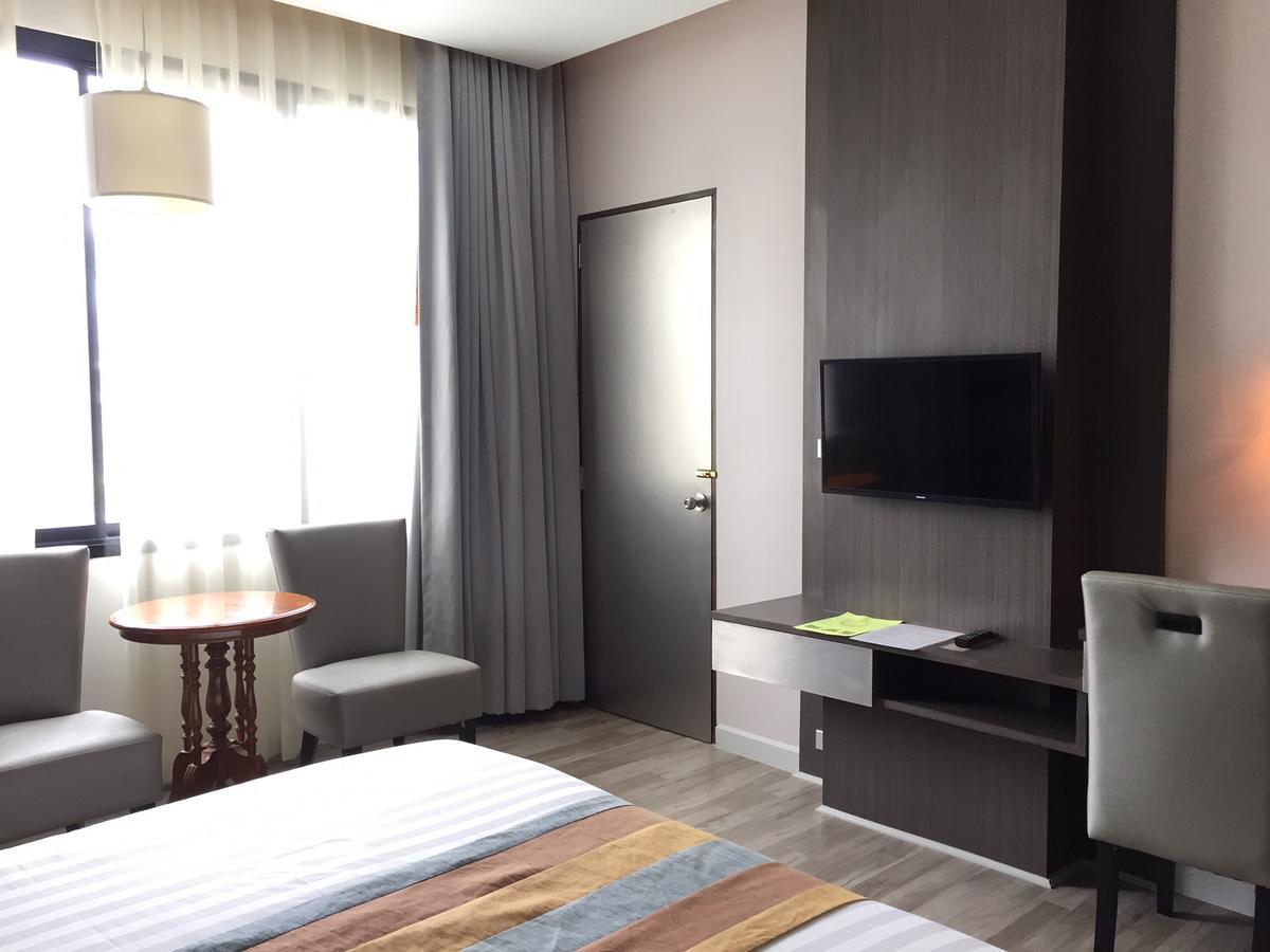 Gallery Design - Sha Extra Plus Sisaket Dış mekan fotoğraf
