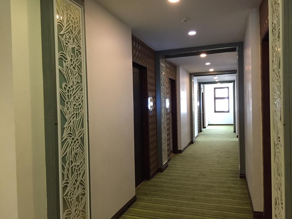 Gallery Design - Sha Extra Plus Sisaket Dış mekan fotoğraf